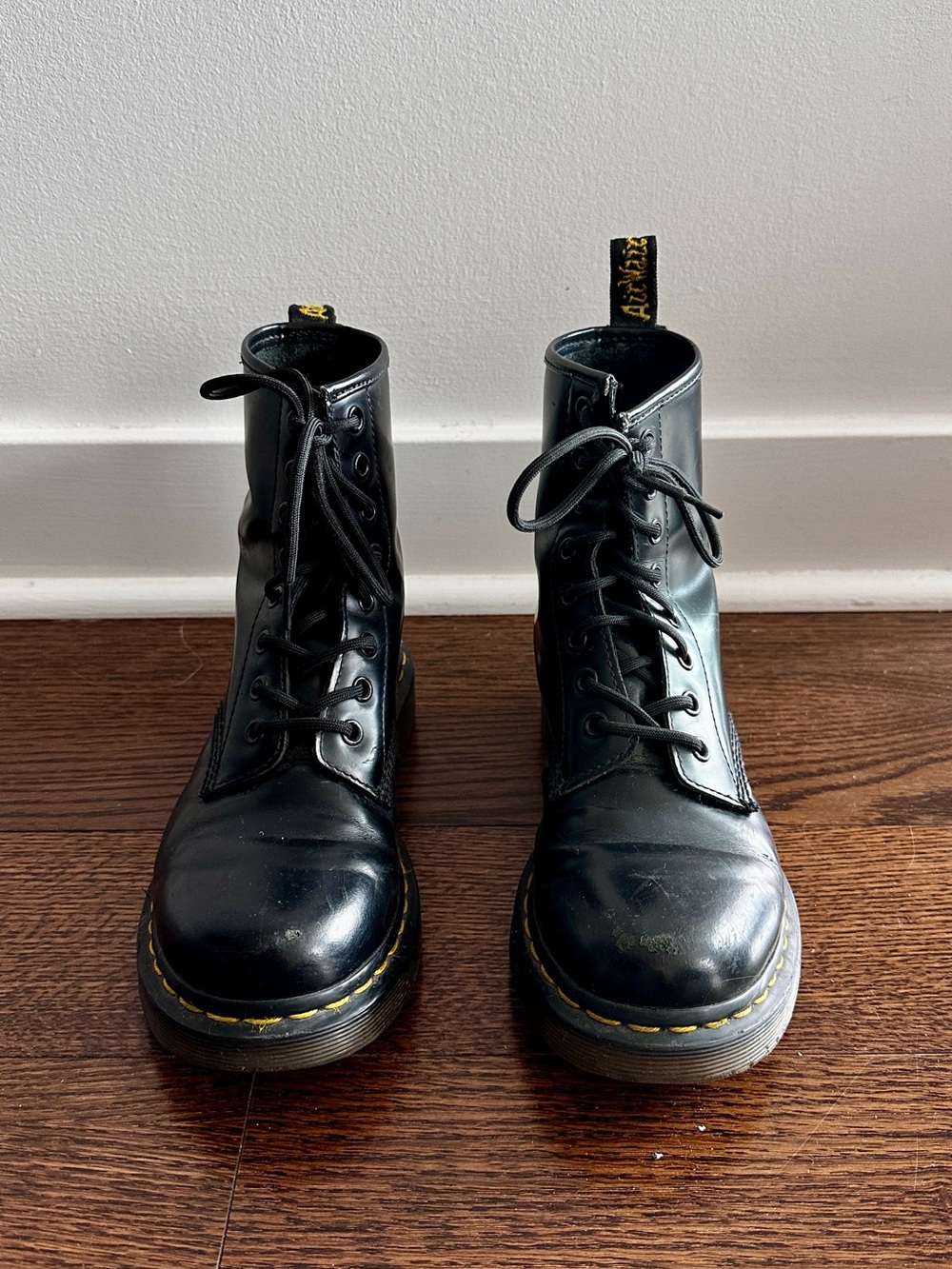 Dr. Martens Black Leather Lace-Up Boots Size 7